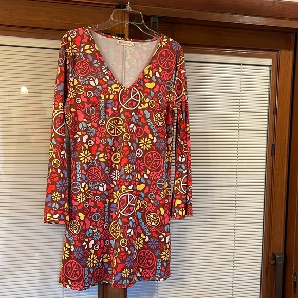 BOHO Women’s/Juniors Peace Dress. Size Medium. Good used condition.  No flaws - Picture 1 of 10